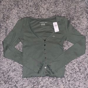 American Eagle Long Sleeve Button up top